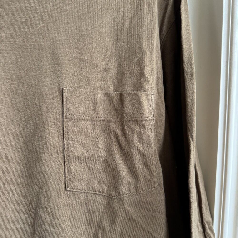 Uniqlo U Crew Neck Long-Sleeve T-Shirt with Front Pocket Brown Size Medium - Picture 4 of 4